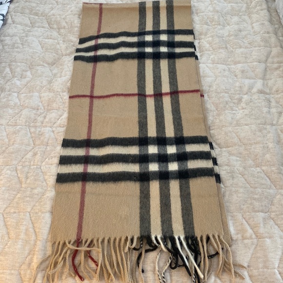 Burberry Accessories - Woman’s Burberry Cashmere Scarf - great condition